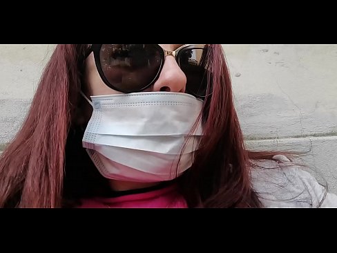 ❤️ Nicoletta报复她的邻居,在他的车库里撒尿(特别Covid19意大利检疫局) 性爱❤